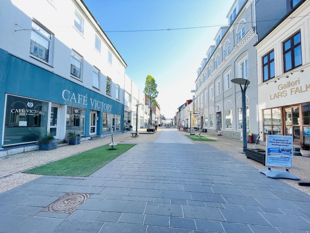 Aday - Charming Apartment In The Pedestrian Street Of Frederikshavn Exterior foto